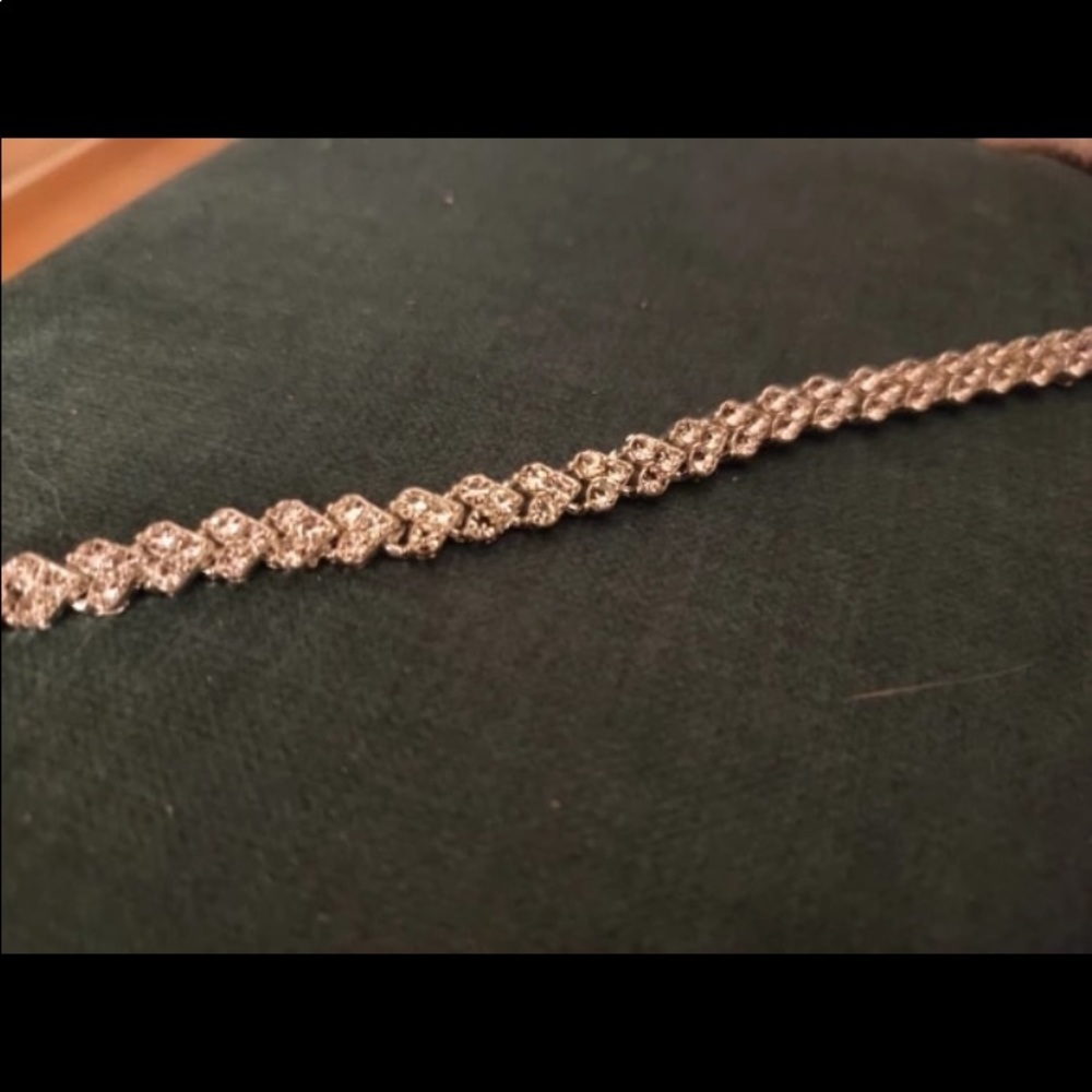 ❤️BEAUTIFUL ROSE GOLD BRACELET WITH AAA+ RATED ZIRCONIAS❤️ - Picture 2 of 2